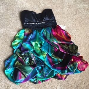 🎉Host Pick🎉 Strapless technicolor party dress
